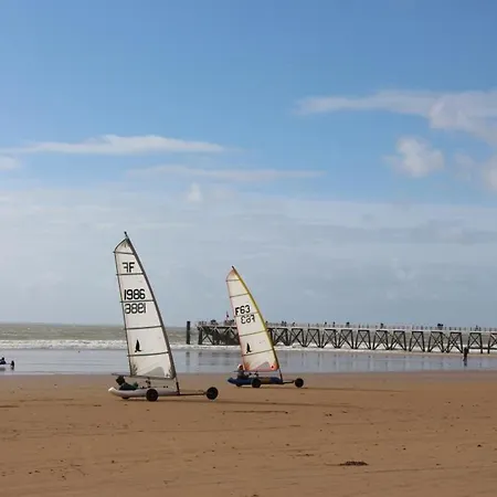 Renove Face Avec Parking - 6 Pers - Fr-1-323-597 アパート